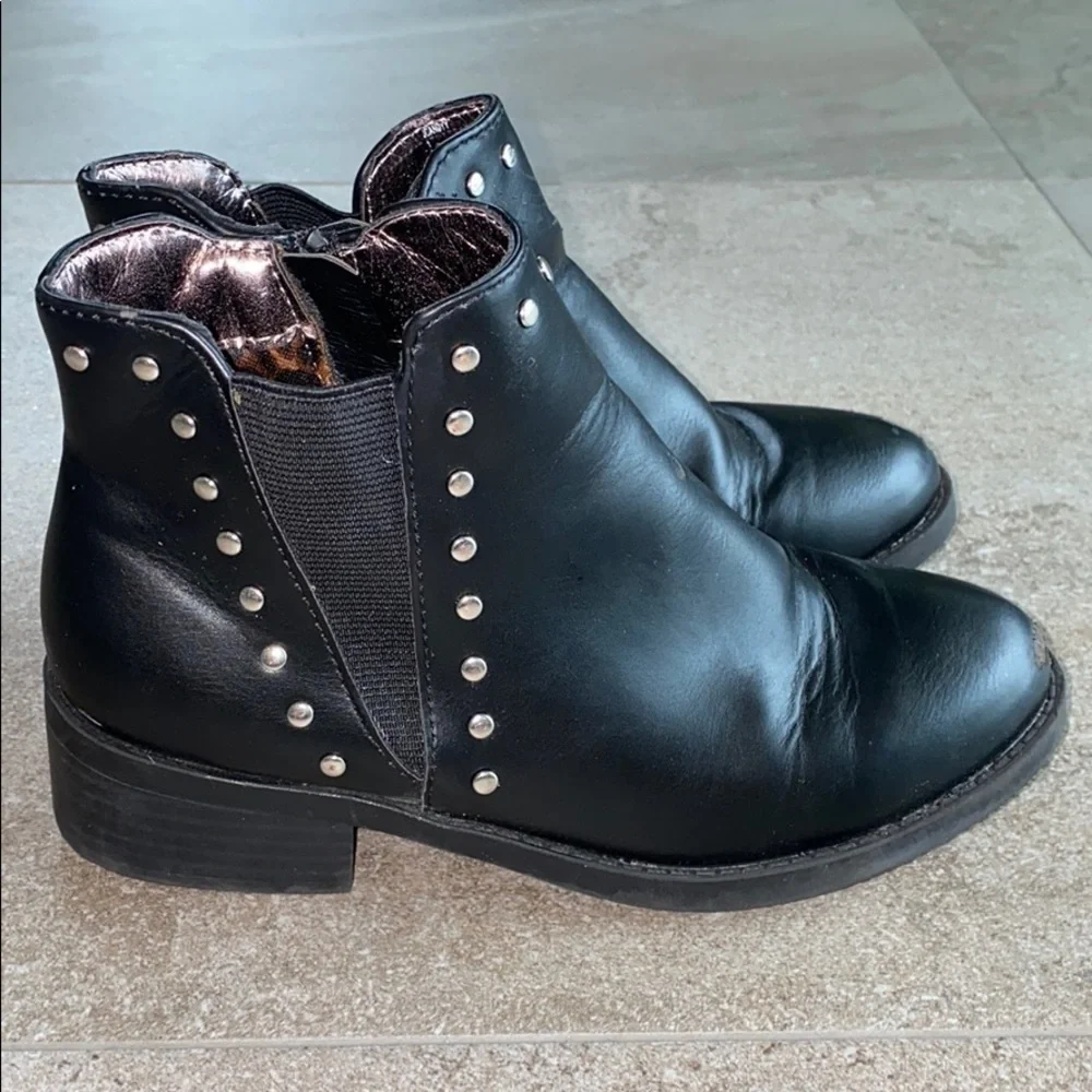Steve Madden Girls JCade Studded Bootie